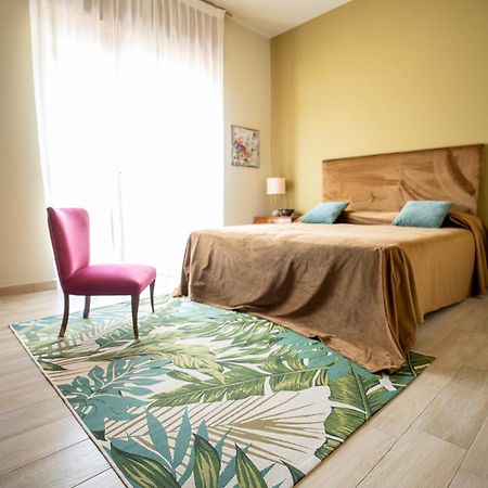 Ca'Du Lin - Jacuzzi Bed and Breakfast Cisterna dʼAsti Exteriör bild