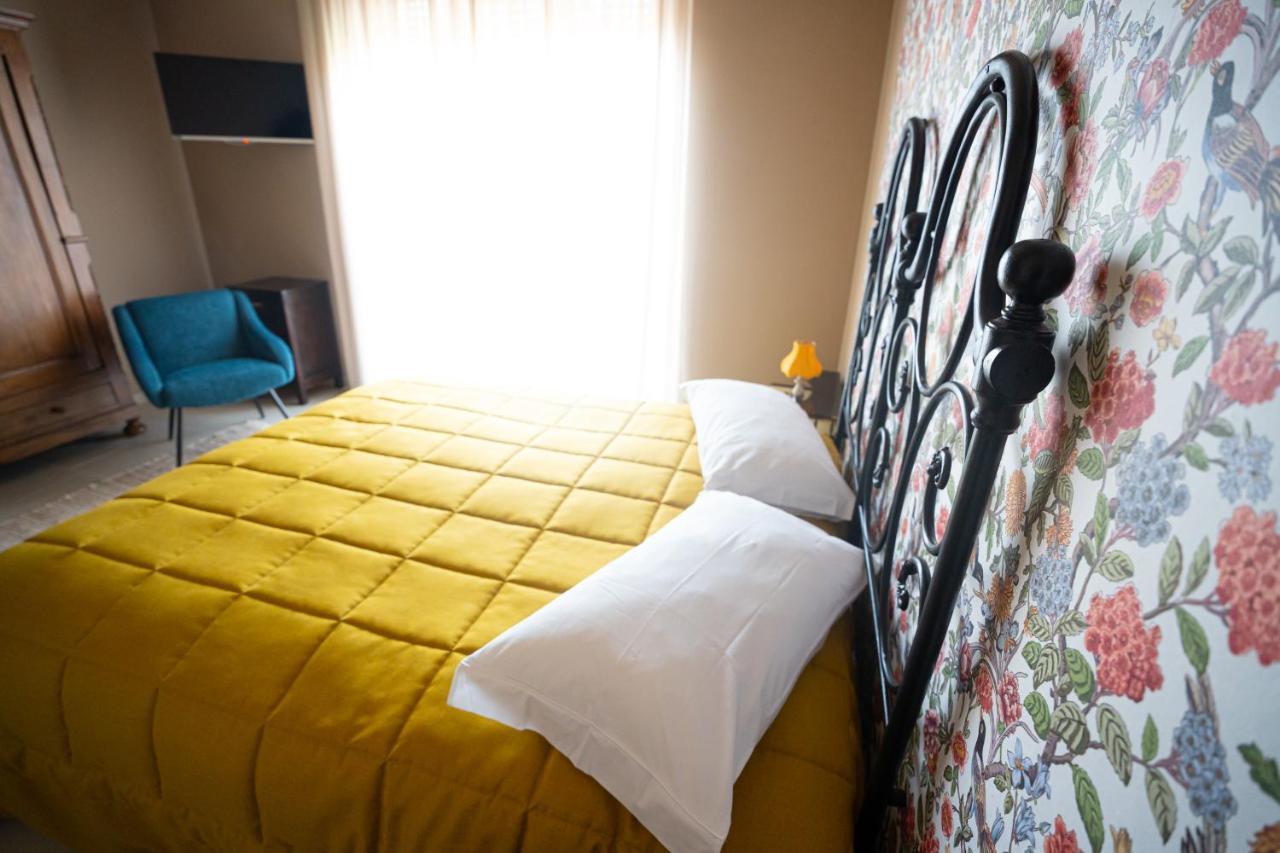Ca'Du Lin - Jacuzzi Bed and Breakfast Cisterna dʼAsti Exteriör bild
